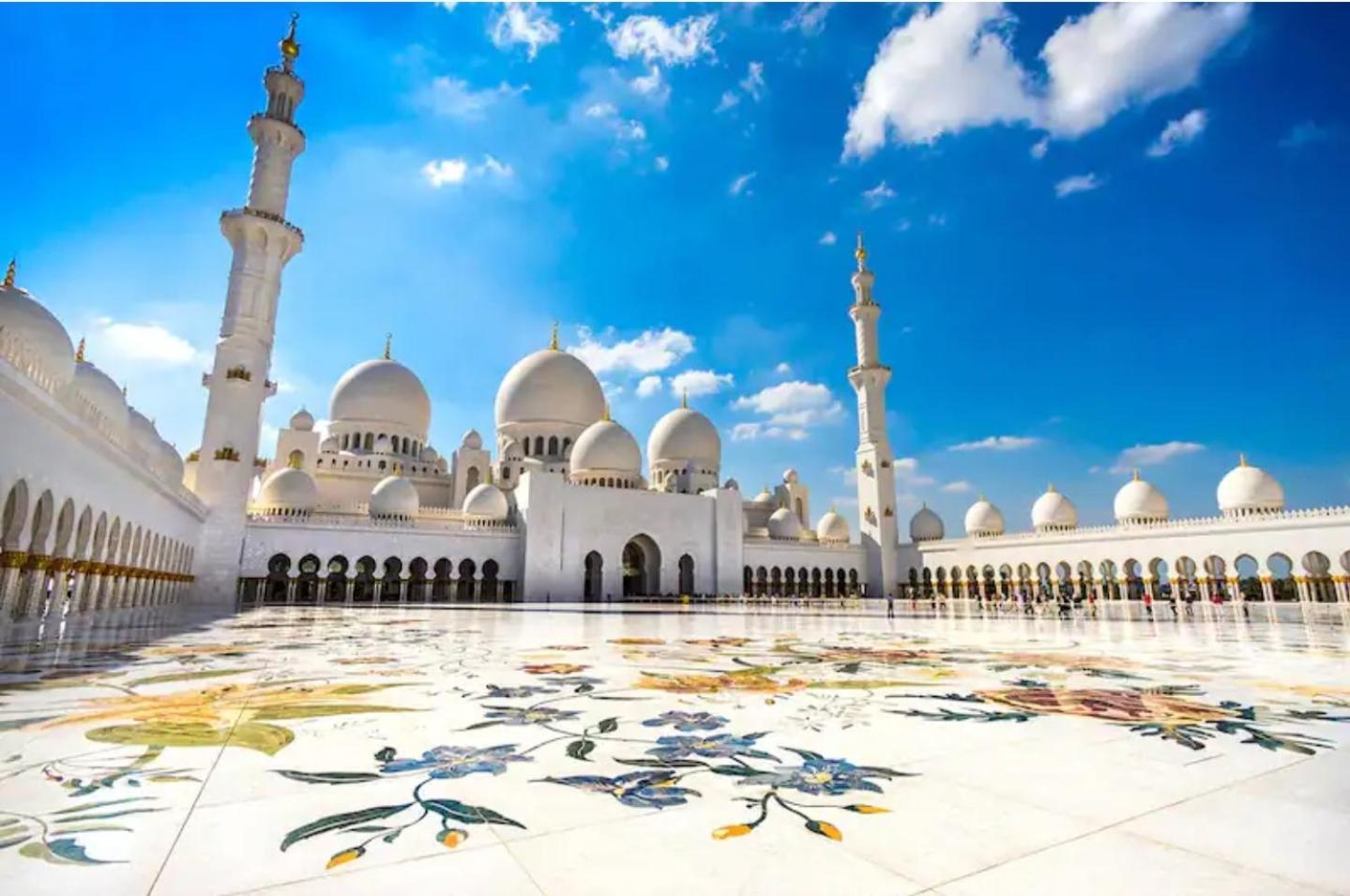 Corniche Street - Stunning Room Abu Dhabi Exterior foto